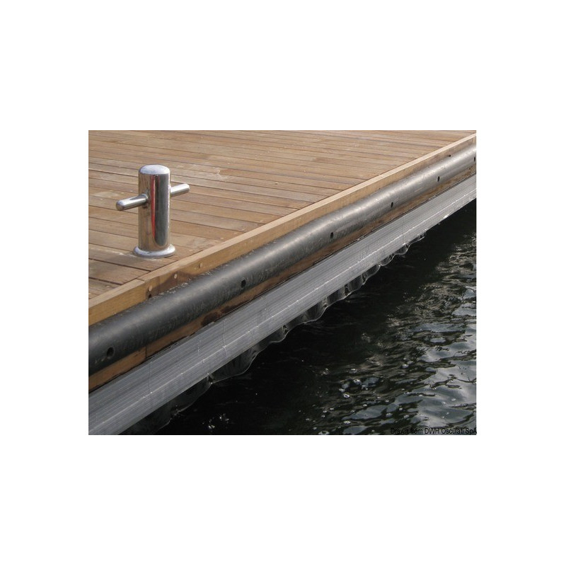 Profilé PVC noir 70x70mm  