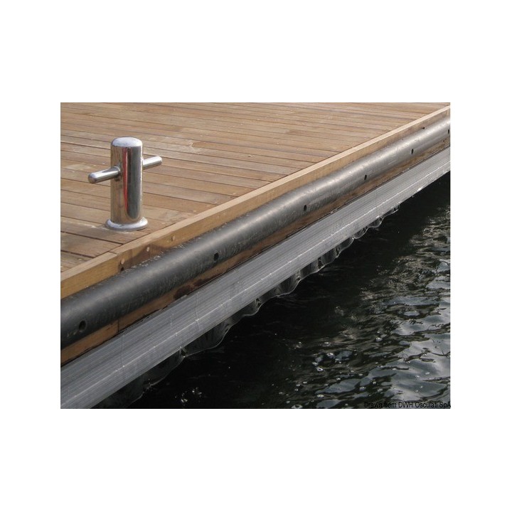 Profilé PVC noir 70x70mm  