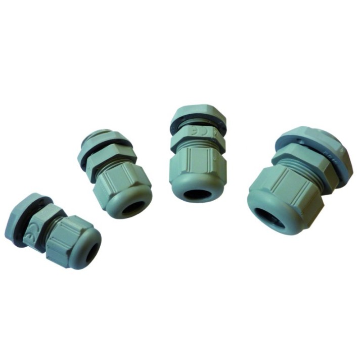 Presse étoupe plastic equipé ø4/8 mm